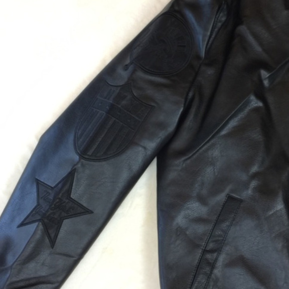 NEWYankees Black Faux Leather Quilt Bomber Jacket - Picture 3 of 8